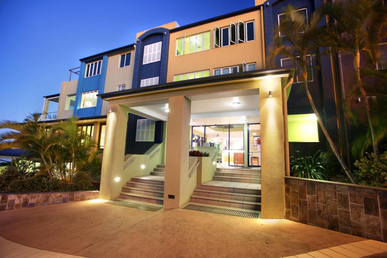 Caloundra Central Apartment Hotel Official Exteriör bild
