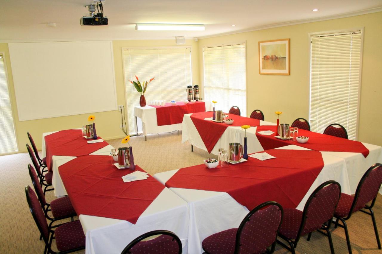 Caloundra Central Apartment Hotel Official Exteriör bild