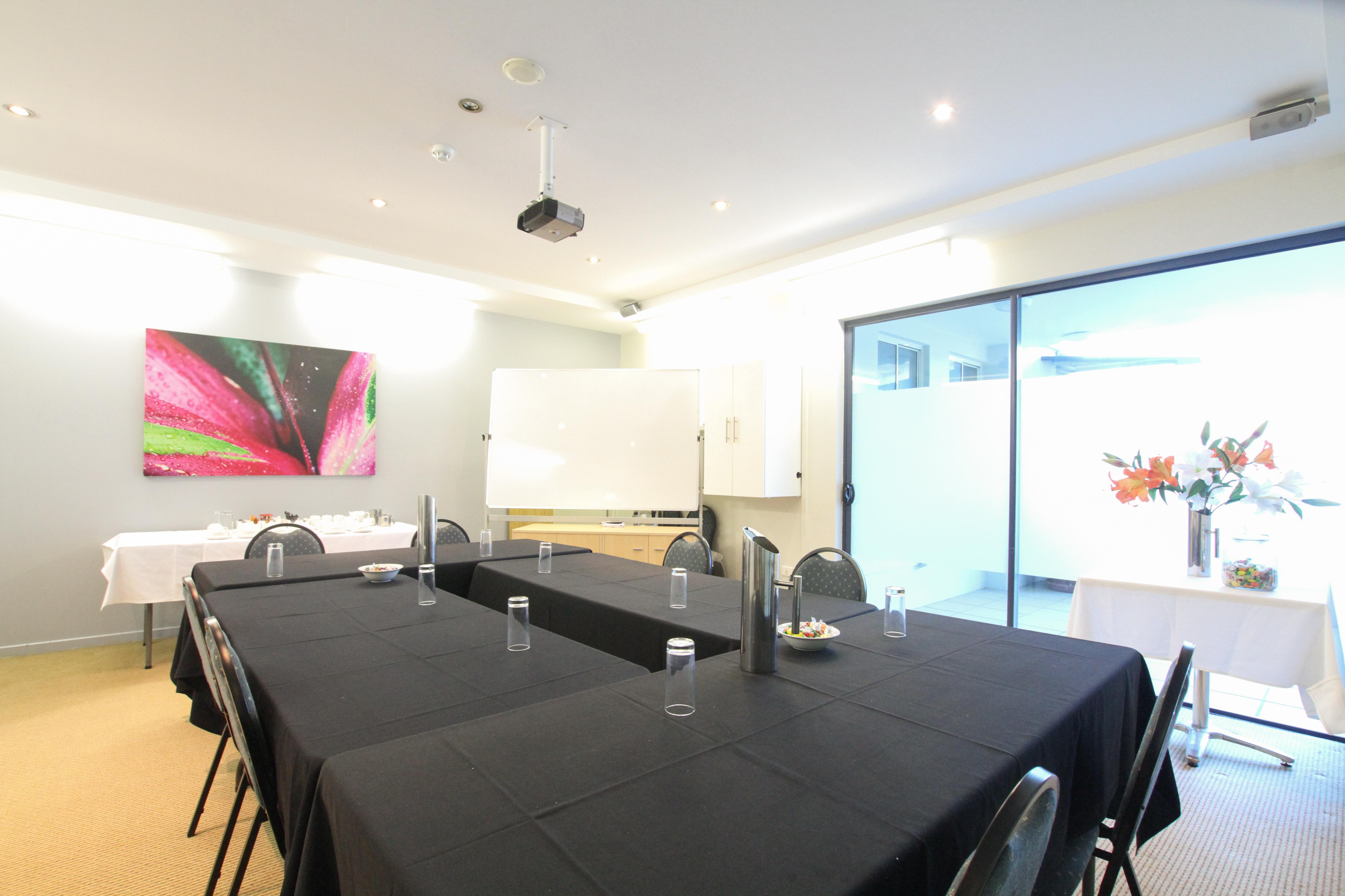 Caloundra Central Apartment Hotel Official Exteriör bild
